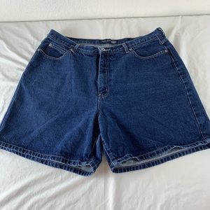Venezia Jeans Denim Women Shorts Size 20 mid rise